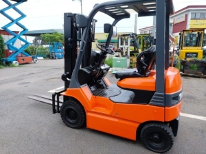 중고 도요타1.5 전동지게차/중고전동지게차/중고도요타지게차/중고지게차