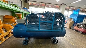 중고 현대콤프레샤 15마력 /중고 컴프레샤 / 중고 컴프레셔 / 중고 콤프레셔